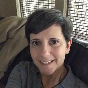 Meet your Posher, Naomie